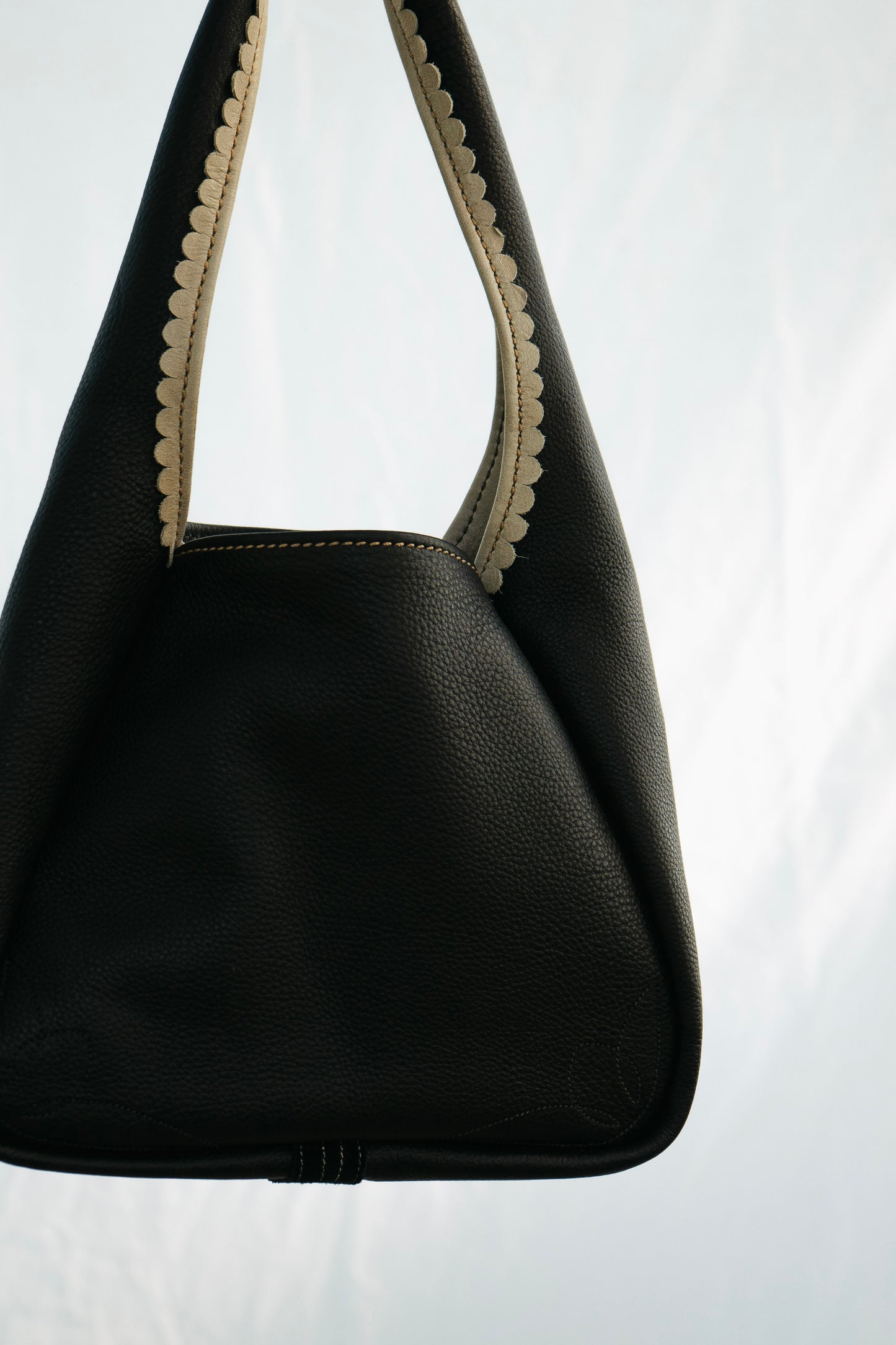 Toro hobo bag