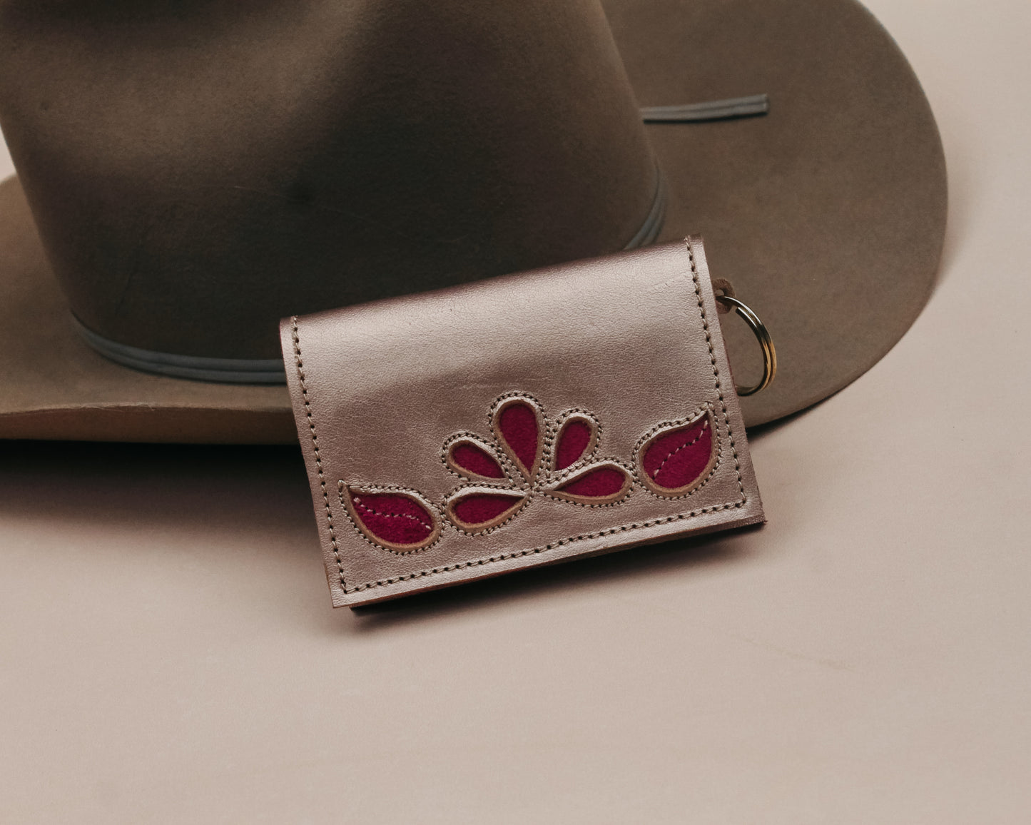 Berkshire wallet - Fuscia Inlay